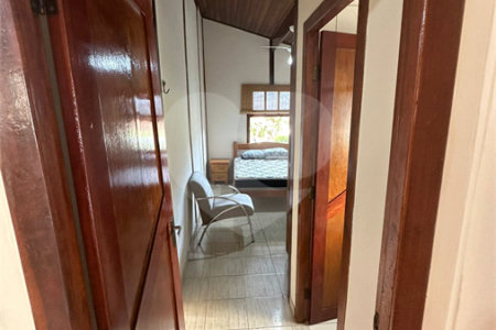 Casa à venda com 3 quartos, sendo 1 suíte,  no condomínio Morada da Praia, Bertioga - SP
