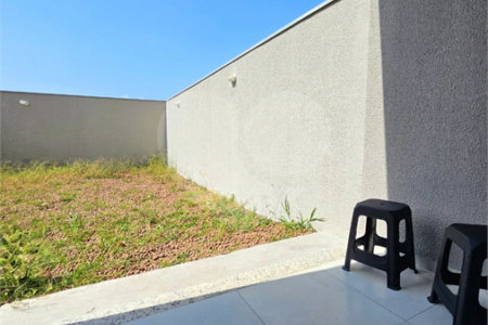 Apartamento para alugar com 2 quartos, sendo 1 suíte, em Nova São Pedro, São Pedro da Aldeia, RJ