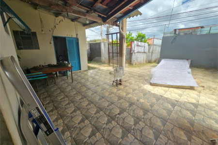 Casa à venda com 3 quartos em Vila Arruda, Itapetininga, SP