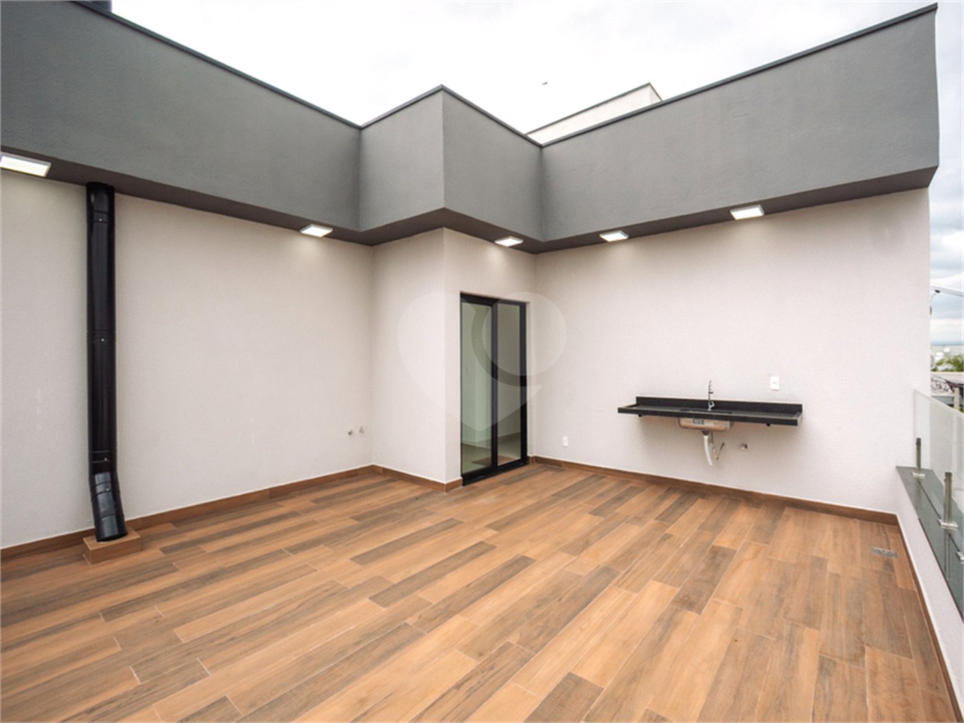 Casa à venda com 3 suítes no condomínio Residencial Helvetia Park, Indaiatuba - SP