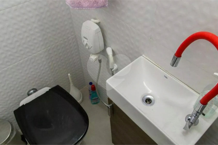 Casa à venda com 3 quartos, sendo 1 suíte,  em Planalto Paulista, São Paulo, SP