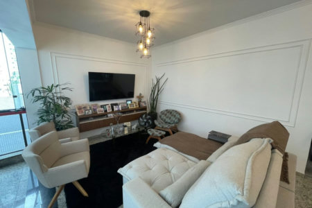 Apartamento 3 dormitórios com 2 suítes, 2 vagas demarcadas, no Embaré, Santos