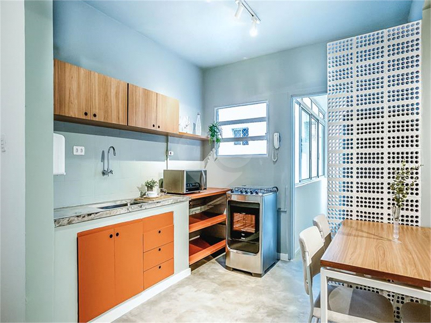 Apartamento à venda com 3 quartos, sendo 1 suíte, em Itaim Bibi, São Paulo, SP