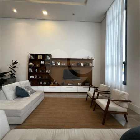 Casa à venda com 4 quartos, sendo 3 suítes, no condomínio Mosaico Essence, Mogi das Cruzes - SP