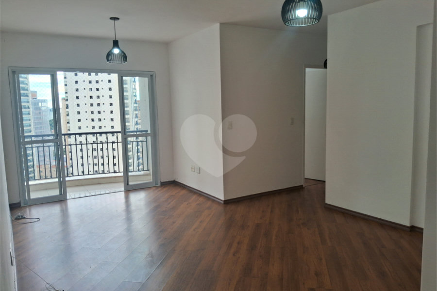 Apartamento à venda com 3 quartos, sendo 2 suítes, em Santana, São Paulo, SP
