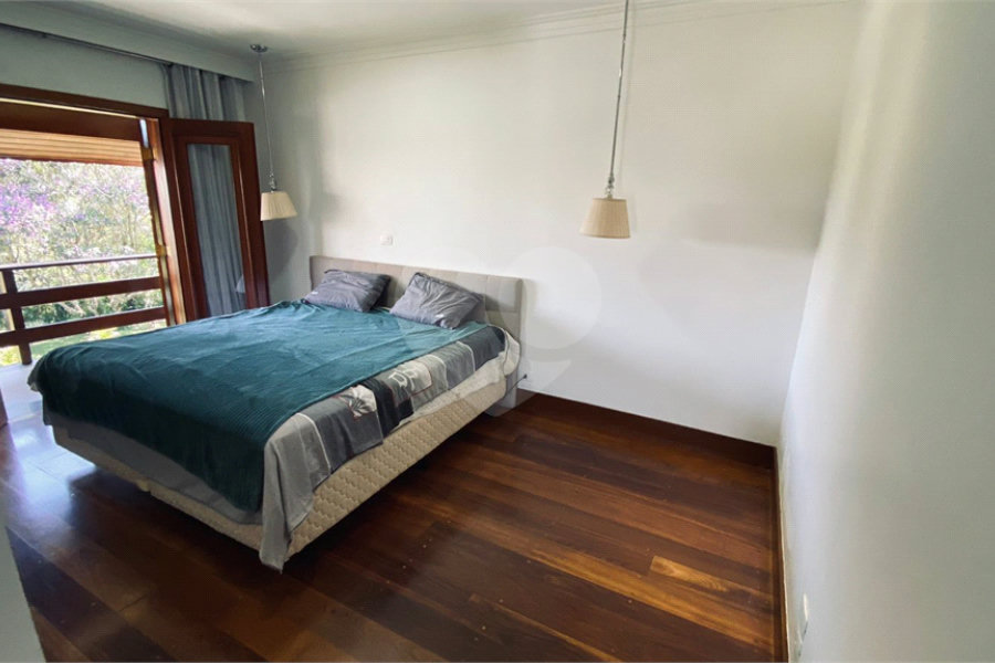 Casa à venda com 5 suítes no condomínio Suíça da Cantareira, Mairiporã - SP