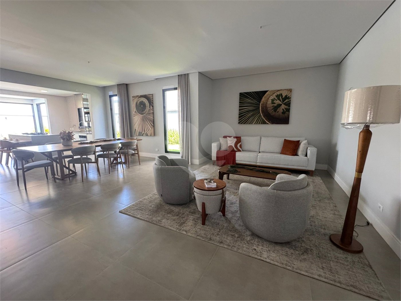 Casa à venda com 4 suítes no condomínio Villas do Golf, Itu - SP