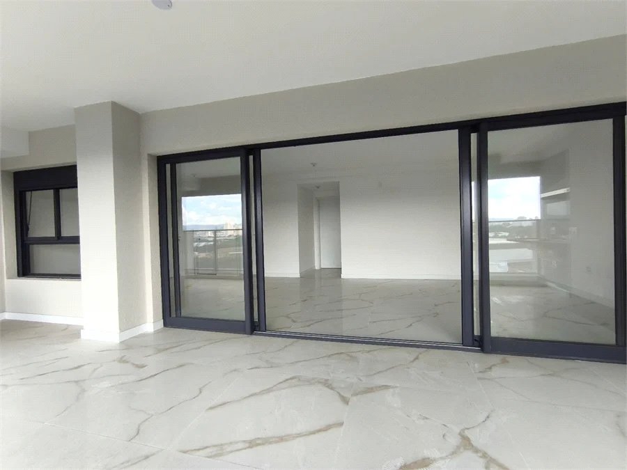 Apartamento à venda ou para alugar com 3 suítes em Água Branca, São Paulo, SP
