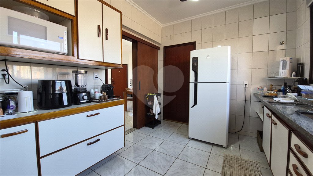 Apartamento à venda com 3 quartos, sendo 1 suíte, em Vila Seixas, Ribeirão Preto, SP