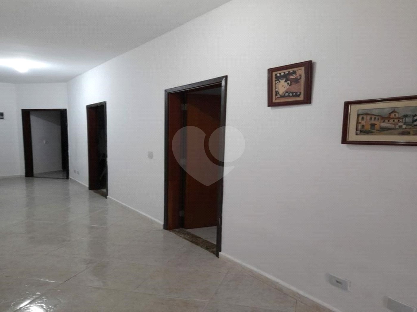 Casa à venda com 4 quartos, sendo 1 suíte, em City Bussocaba, Osasco, SP