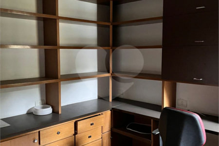 Apartamento à venda ou para alugar com 3 quartos, sendo 1 suíte,  em Vila Pompéia, São Paulo, SP