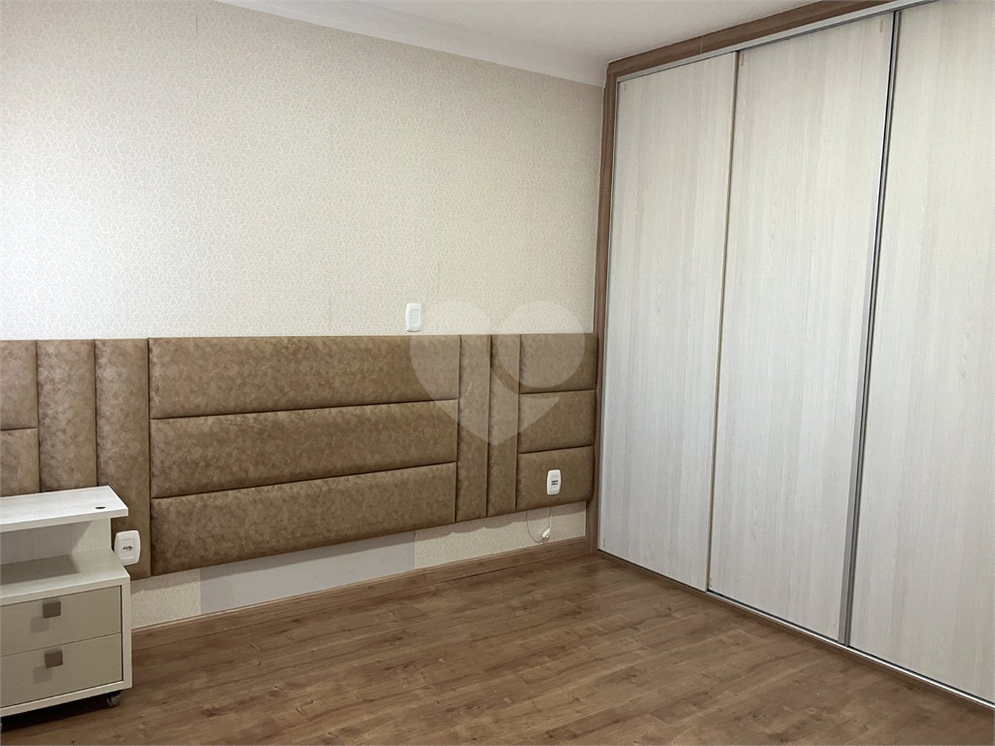 Apartamento à venda com 3 quartos, sendo 1 suíte, em Jardim Vera Cruz, Sorocaba, SP