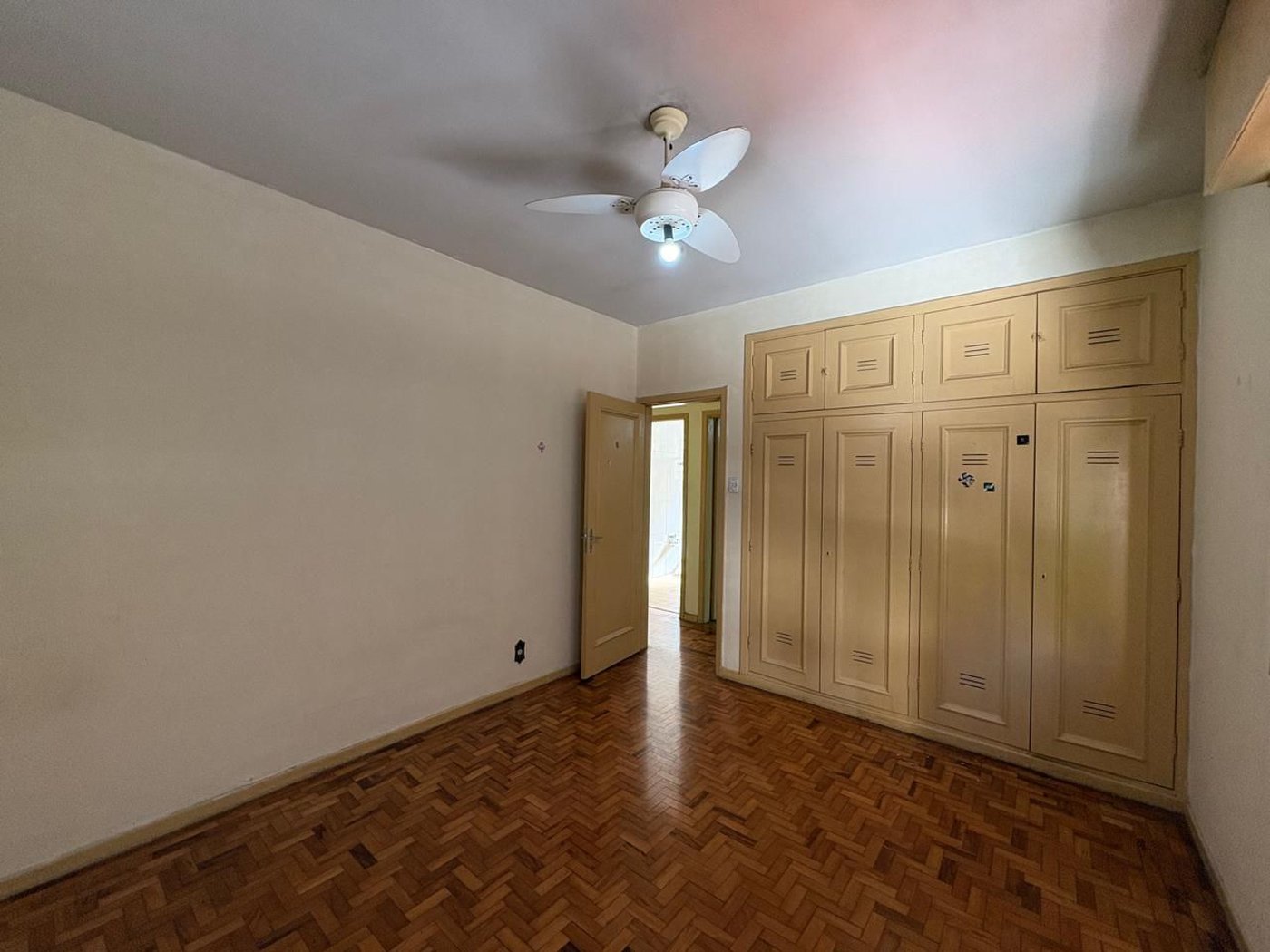 Apartamento com 3 dormitórios à venda, 112 m² por R$ 500.000,00 - Pompéia - Santos/SP