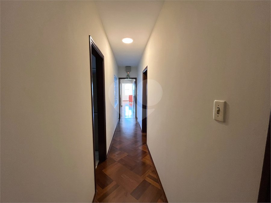 Casa à venda com 3 quartos, sendo 1 suíte, em Jardim Itália, Itapetininga, SP