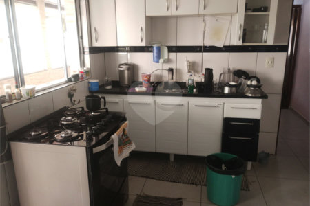 Sobrado à venda com 2 quartos em Jardim Sabará, São Paulo, SP