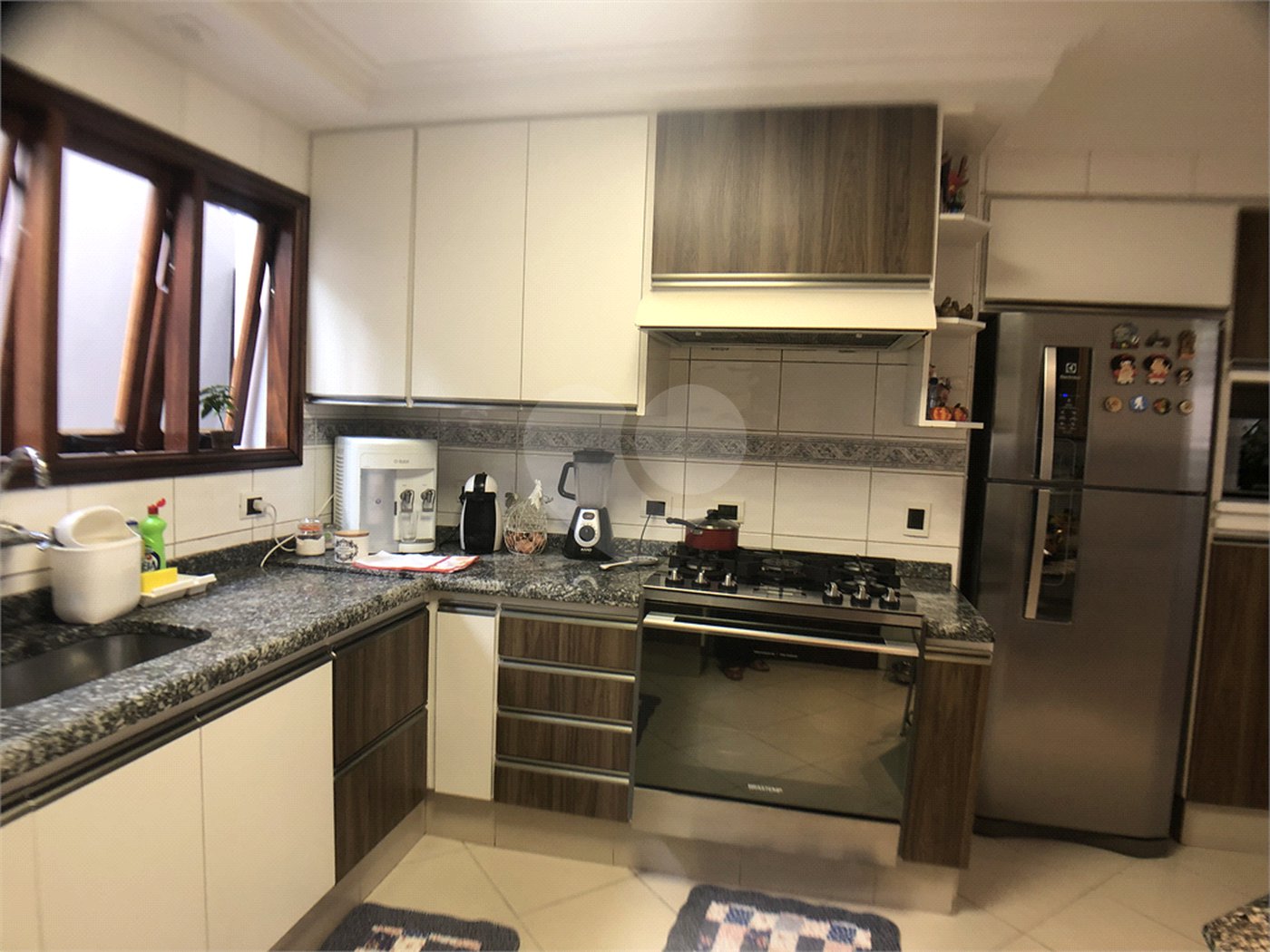 Casa à venda com 4 suítes no condomínio Residencial Floresta, São Paulo - SP