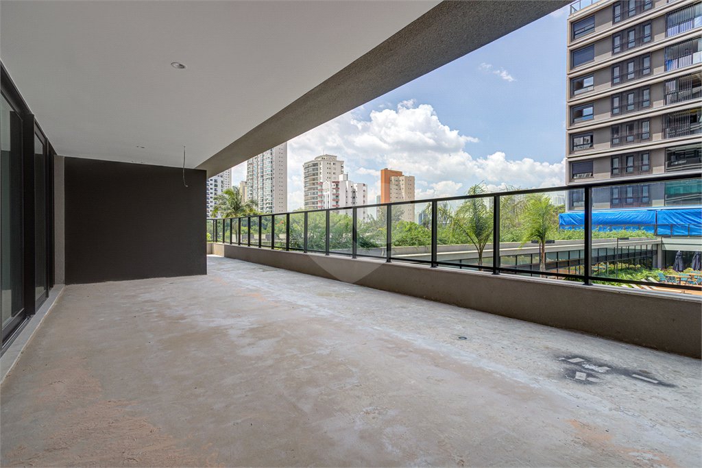 Apartamento à venda com 4 suítes em Brooklin Novo, São Paulo, SP