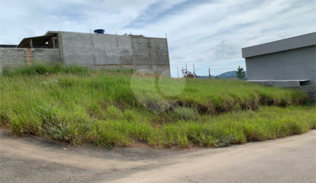 Terreno à venda no Centro, Nazaré Paulista, SP