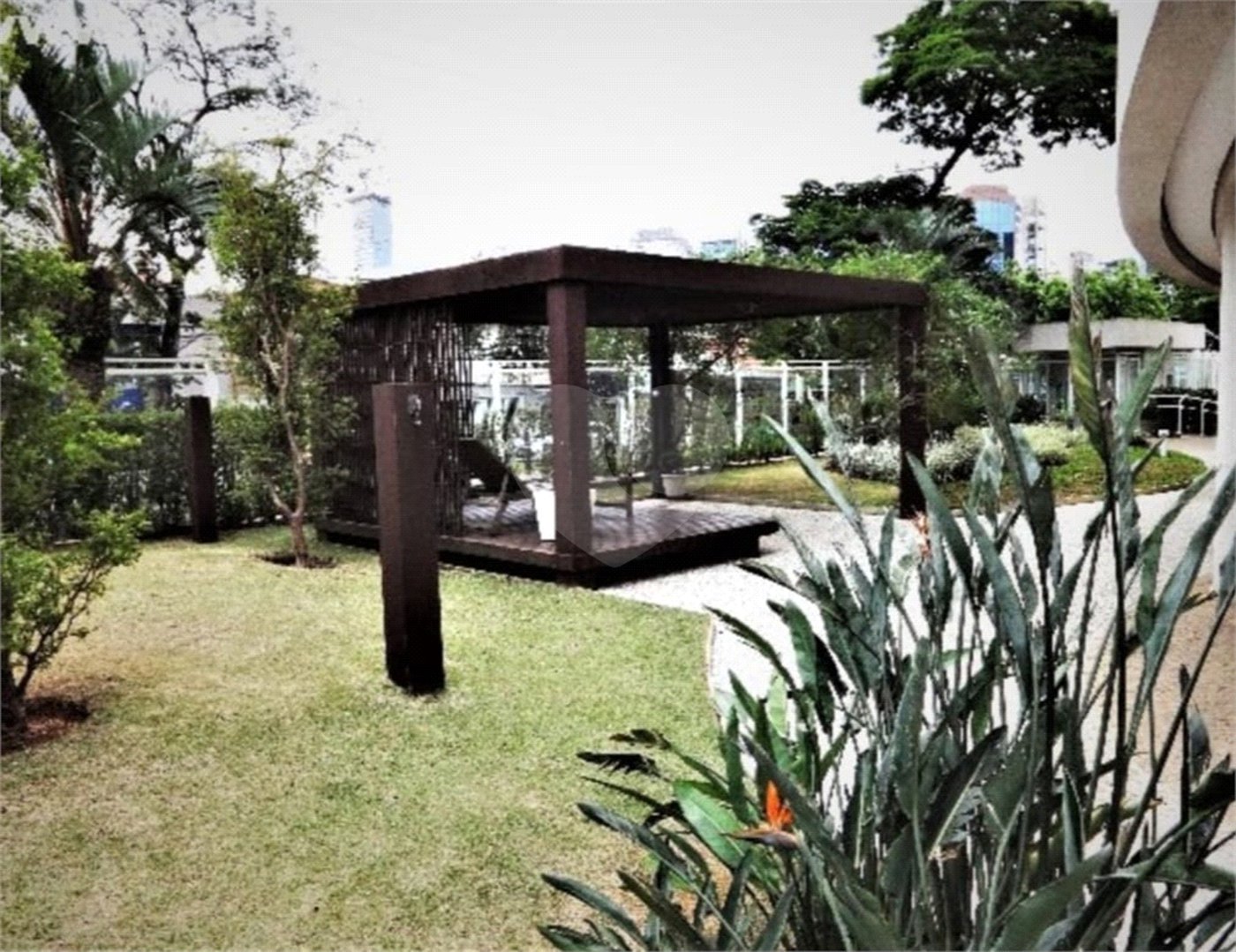 Apartamento para alugar com 3 quartos, sendo 2 suítes, em Brooklin Paulista, São Paulo, SP
