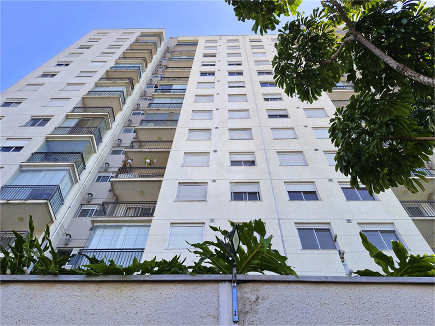 Apartamento à venda com 3 quartos, sendo 1 suíte,  em Jardim Brasil (zona Norte), São Paulo, SP