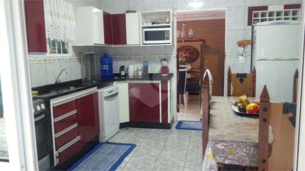 Casa à venda com 2 quartos, sendo 1 suíte, no condomínio Vinhas da Vista Alegre - Lado Sede, Vinhedo - SP