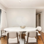Apartamento à venda com 3 quartos, sendo 2 suítes, em Vila Olímpia, São Paulo, SP
