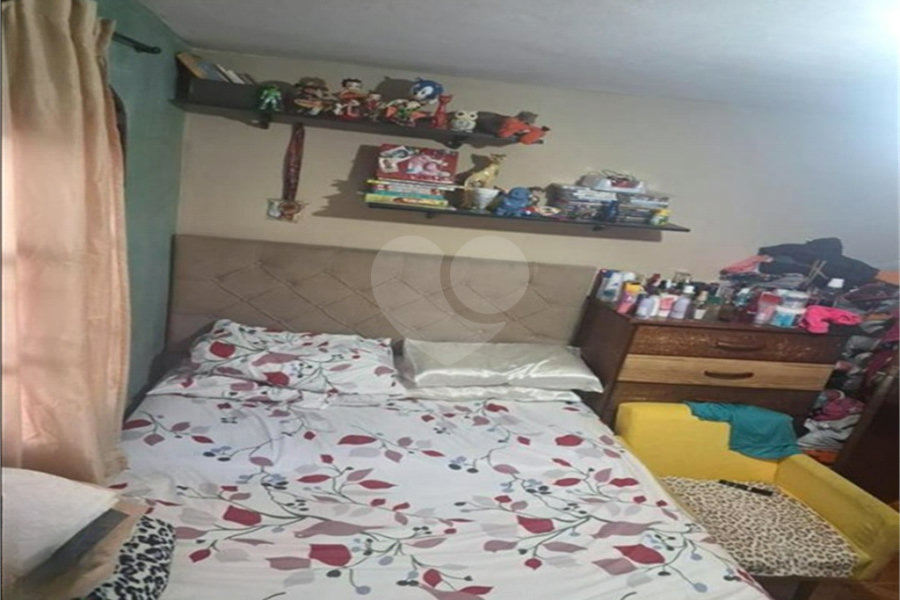 Sobrado à venda com 4 quartos em Tremembé, São Paulo, SP
