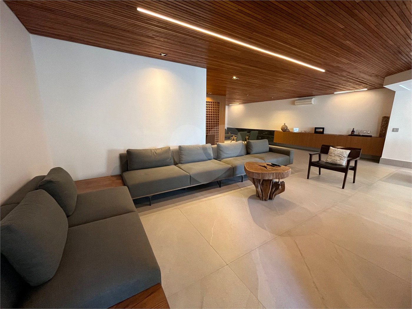 Apartamento à venda ou para alugar com 4 suítes em Santana, São Paulo, SP