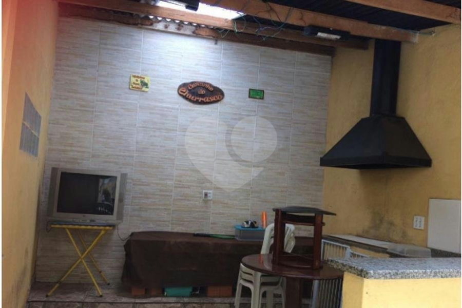 Sobrado à venda com 2 quartos em Tremembé, São Paulo, SP