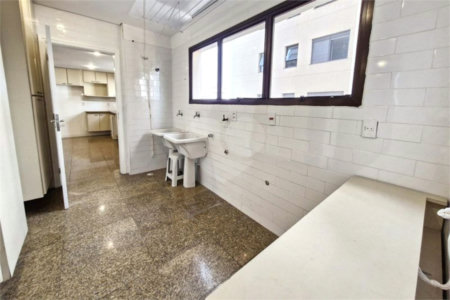 Apartamento à venda com 4 quartos, sendo 3 suítes, em Brooklin, São Paulo, SP