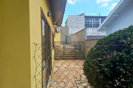 Casa à venda com 4 quartos, sendo 2 suítes,  em Villaggio Capríccio, Louveira, SP