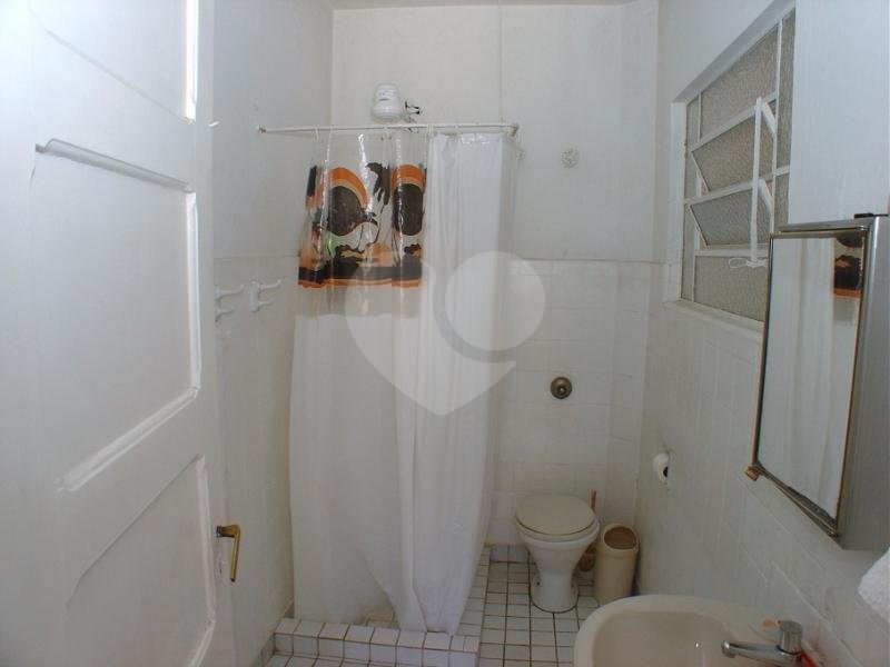 Casa à venda com 4 quartos, sendo 1 suíte, em Brooklin Velho, São Paulo, SP