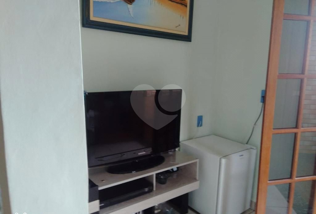 Casa à venda com 4 quartos, sendo 2 suítes, em Jardim Vila Galvão, Guarulhos, SP