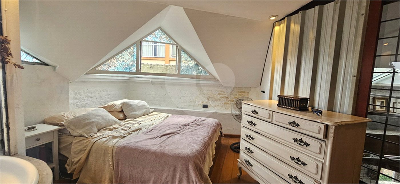 Apartamento à venda com 2 suítes em Santa Cecília, São Paulo, SP