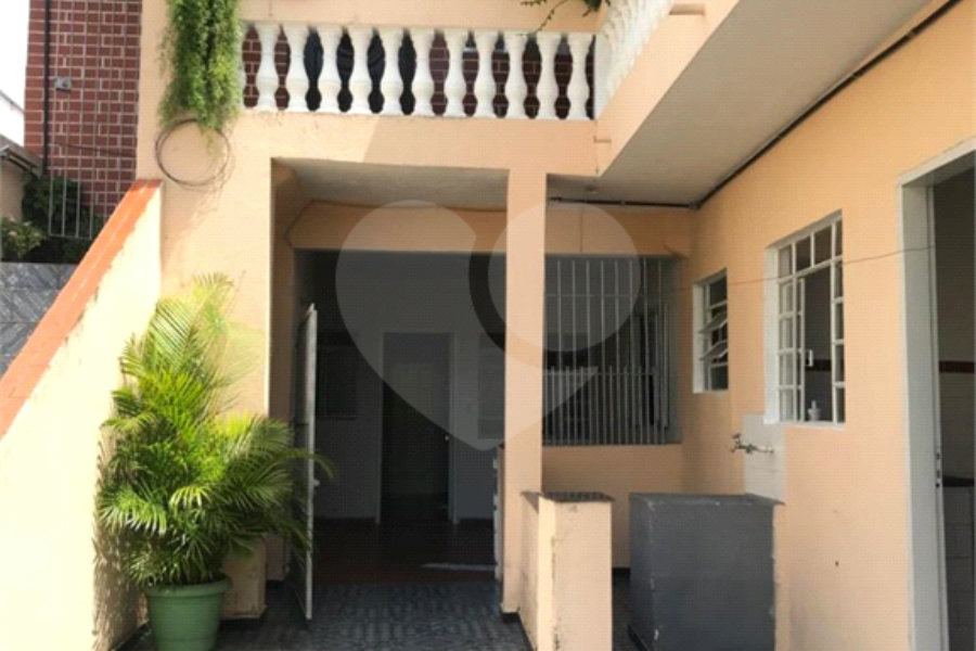 Sobrado à venda com 10 quartos, sendo 2 suítes, em Pirituba, São Paulo, SP