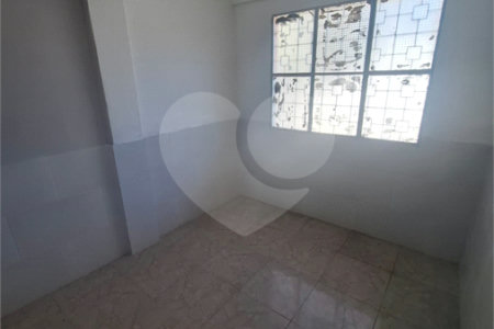 Casa à venda com 5 quartos em Campo Grande, Rio de Janeiro, RJ