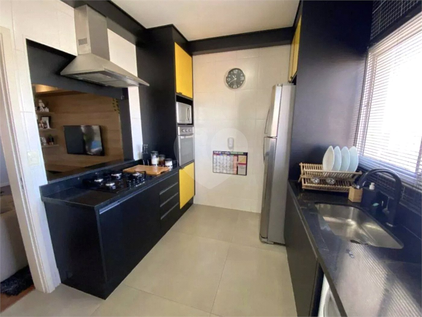 Apartamento à venda com 3 quartos, sendo 1 suíte, em Vila Leão, Sorocaba, SP