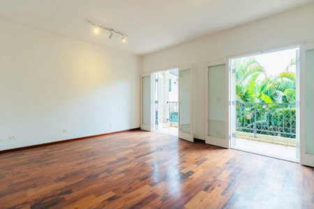 Casa à venda com 3 quartos, sendo 1 suíte,  no condomínio Reserva do Visconde, São Paulo - SP