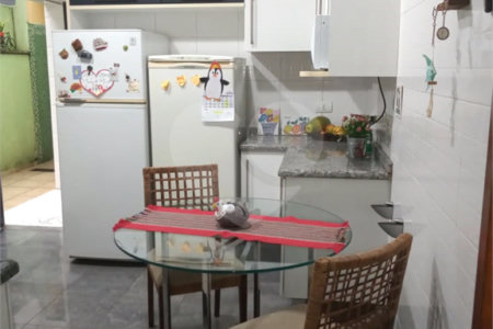Casa à venda com 3 quartos, sendo 1 suíte,  em Parque Renato Maia, Guarulhos, SP