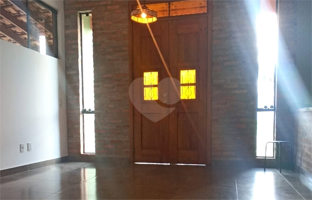 Casa à venda com 3 suítes no condomínio Village Ipanema 1, Araçoiaba da Serra - SP