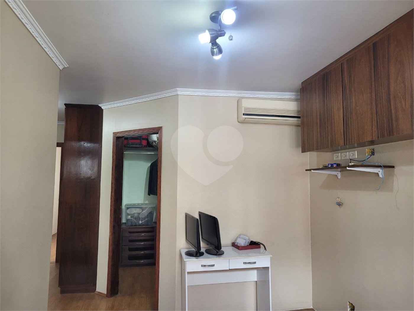 Casa à venda com 3 suítes em Vila Mariana, São Paulo, SP