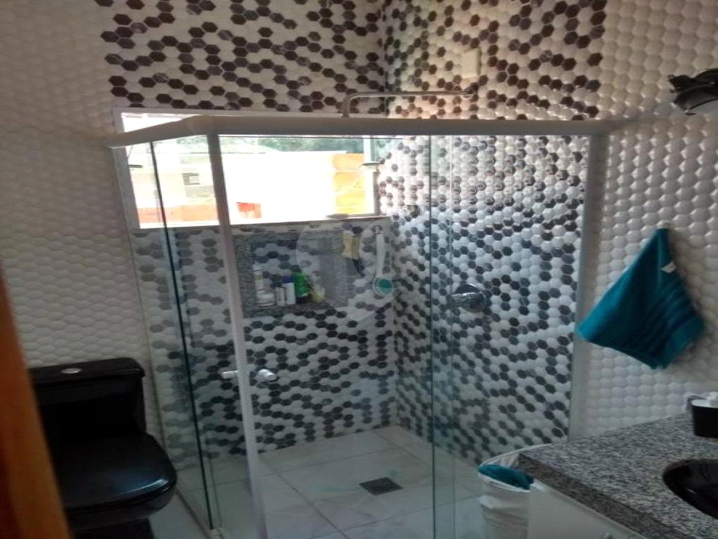 Casa à venda com 2 quartos no condomínio Portal do Bosque, Louveira - SP