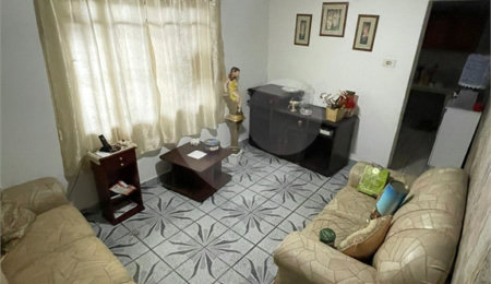 Casa Térrea à venda com 5 quartos em Vila Medeiros, São Paulo, SP