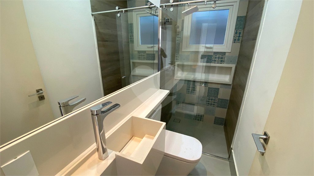 Casa à venda com 4 suítes no condomínio Portal Horizonte, Bragança Paulista - SP
