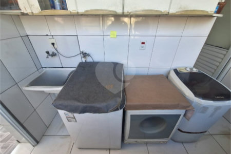 Sobrado à venda com 3 quartos, sendo 1 suíte, em Vila Campanela, São Paulo, SP