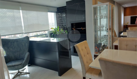 Apartamento à venda com 4 quartos, sendo 2 suítes,  em Jardim Caboré, São Paulo, SP