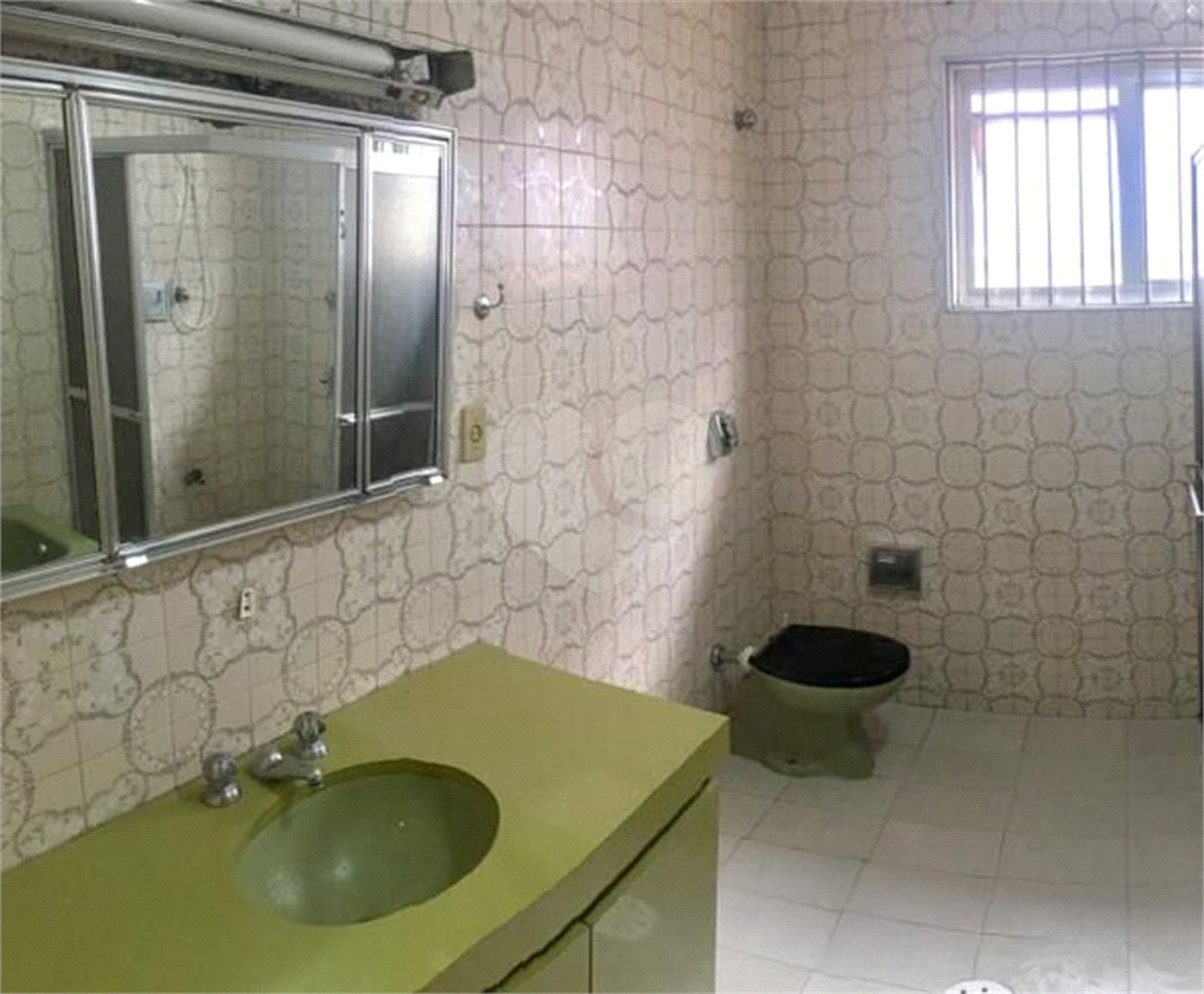 Sobrado à venda com 3 quartos em Vila Guilherme, São Paulo, SP