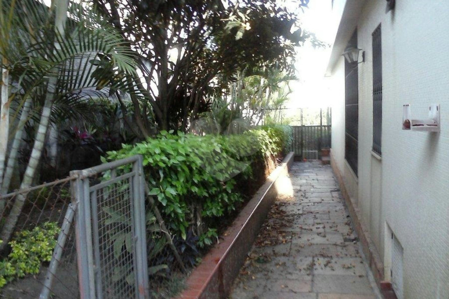 Sobrado à venda com 5 quartos, sendo 1 suíte, em Jardim São Paulo(zona Norte), São Paulo, SP