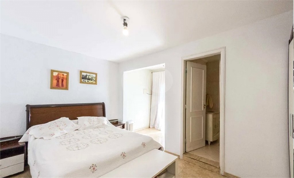 Sobrado à venda com 3 quartos, sendo 1 suíte, em Vila Guilherme, São Paulo, SP
