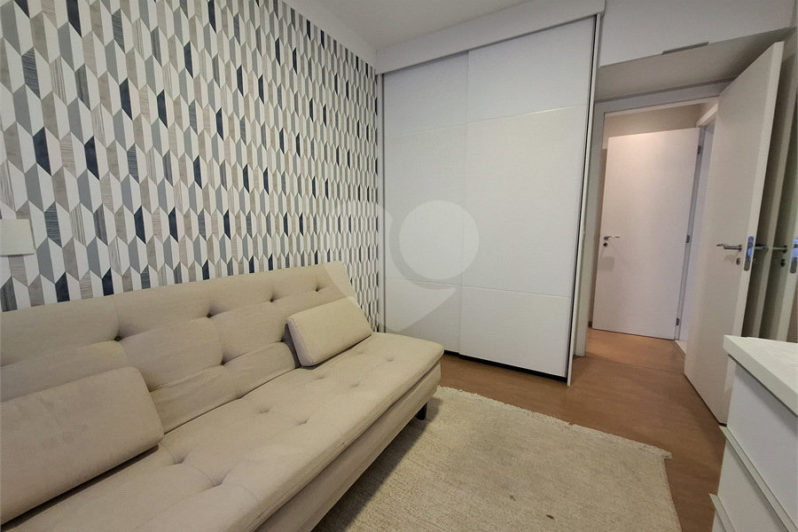Apartamento à venda com 3 suítes em Santana, São Paulo, SP